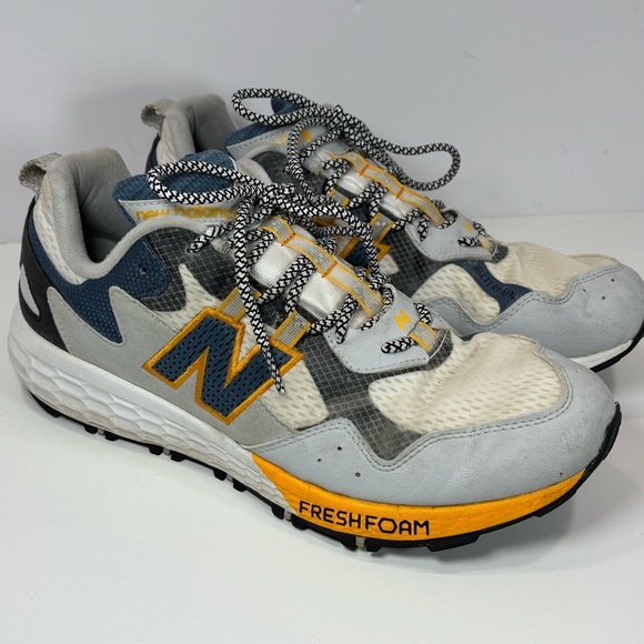 New Balance Crag TR V2 Men Size 11 Yellow Gray Blue Trail Running Shoes - Picture 2 of 7